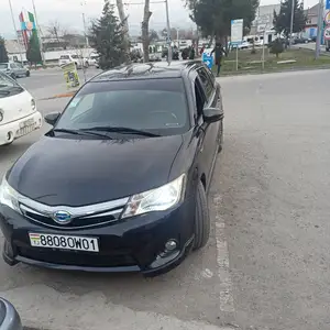 Toyota Fielder, 2014