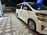 Toyota Vellfire, 2014-2