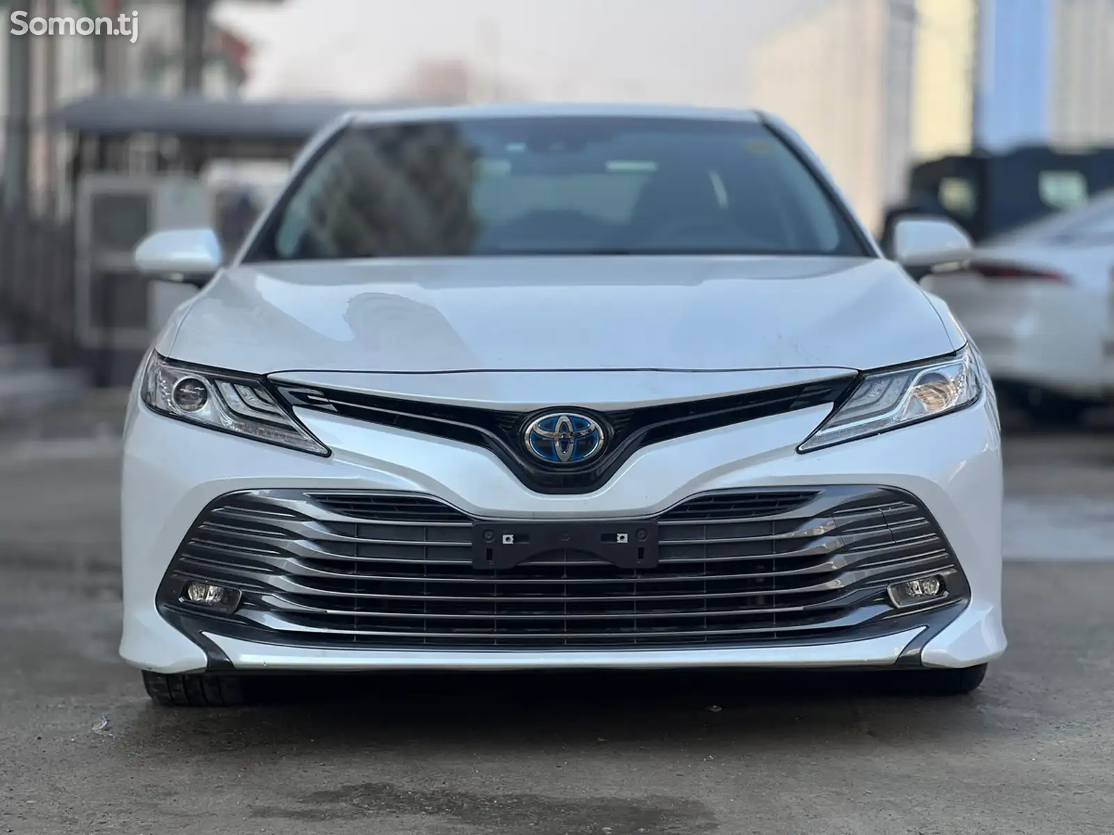 Toyota Camry, 2017-1