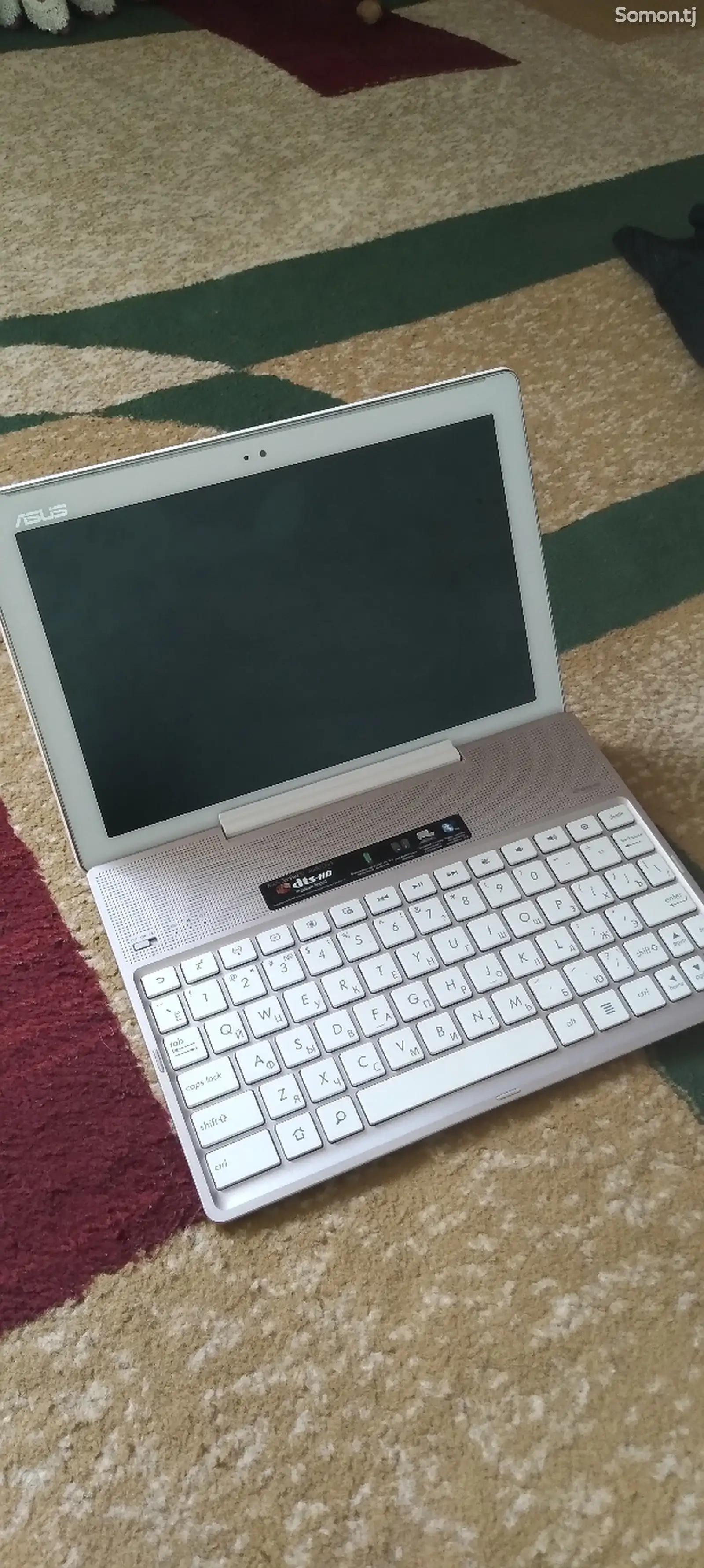 Нетбук Asus-1