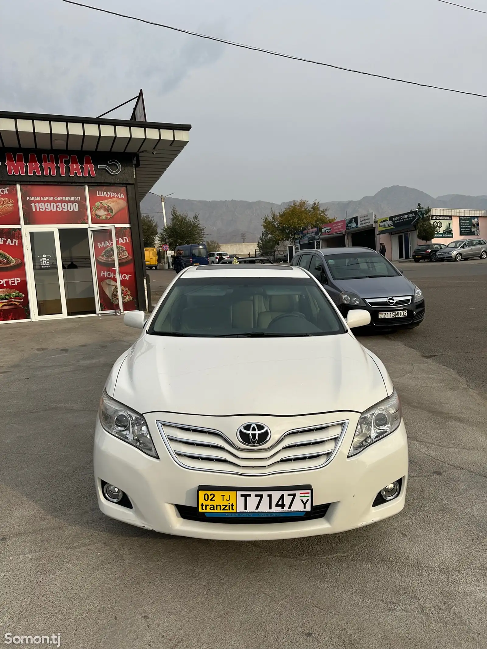 Toyota Camry, 2011-1