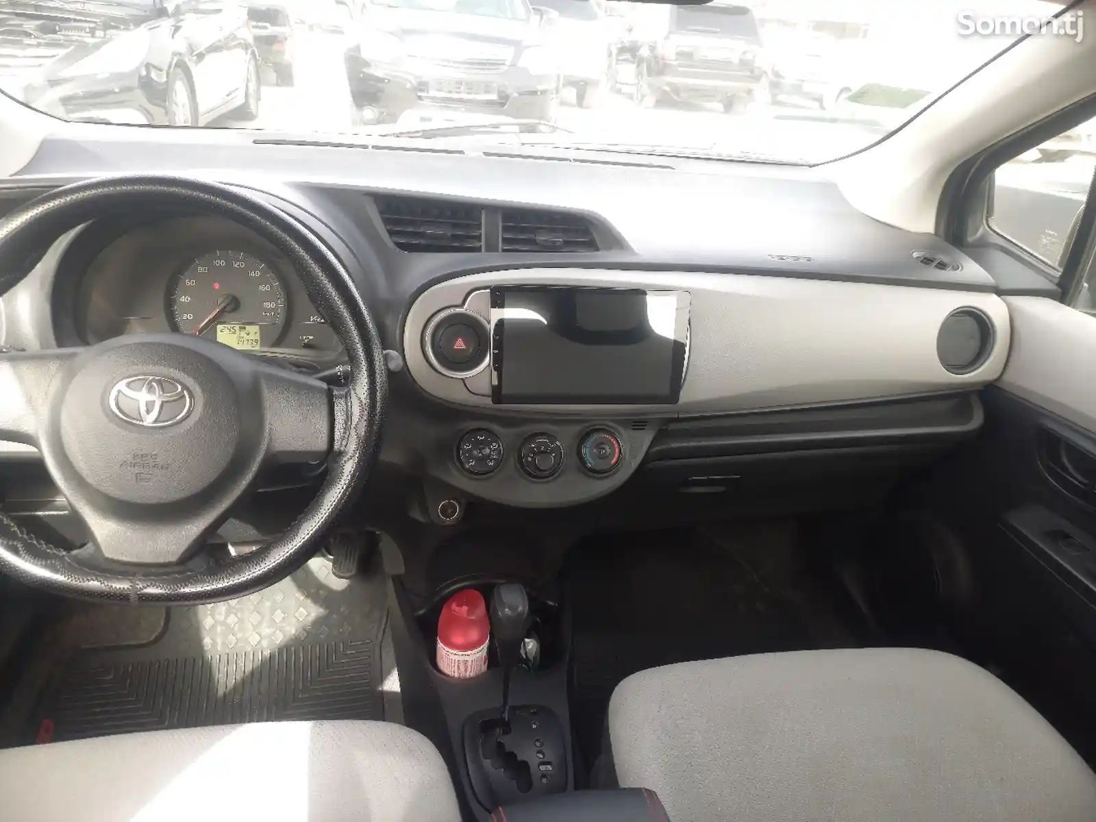 Toyota Vitz, 2012-5