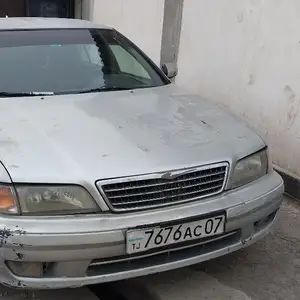 Nissan Cefiro, 1998