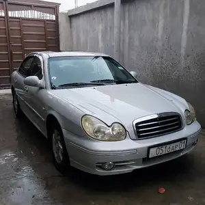 Hyundai Sonata, 2004