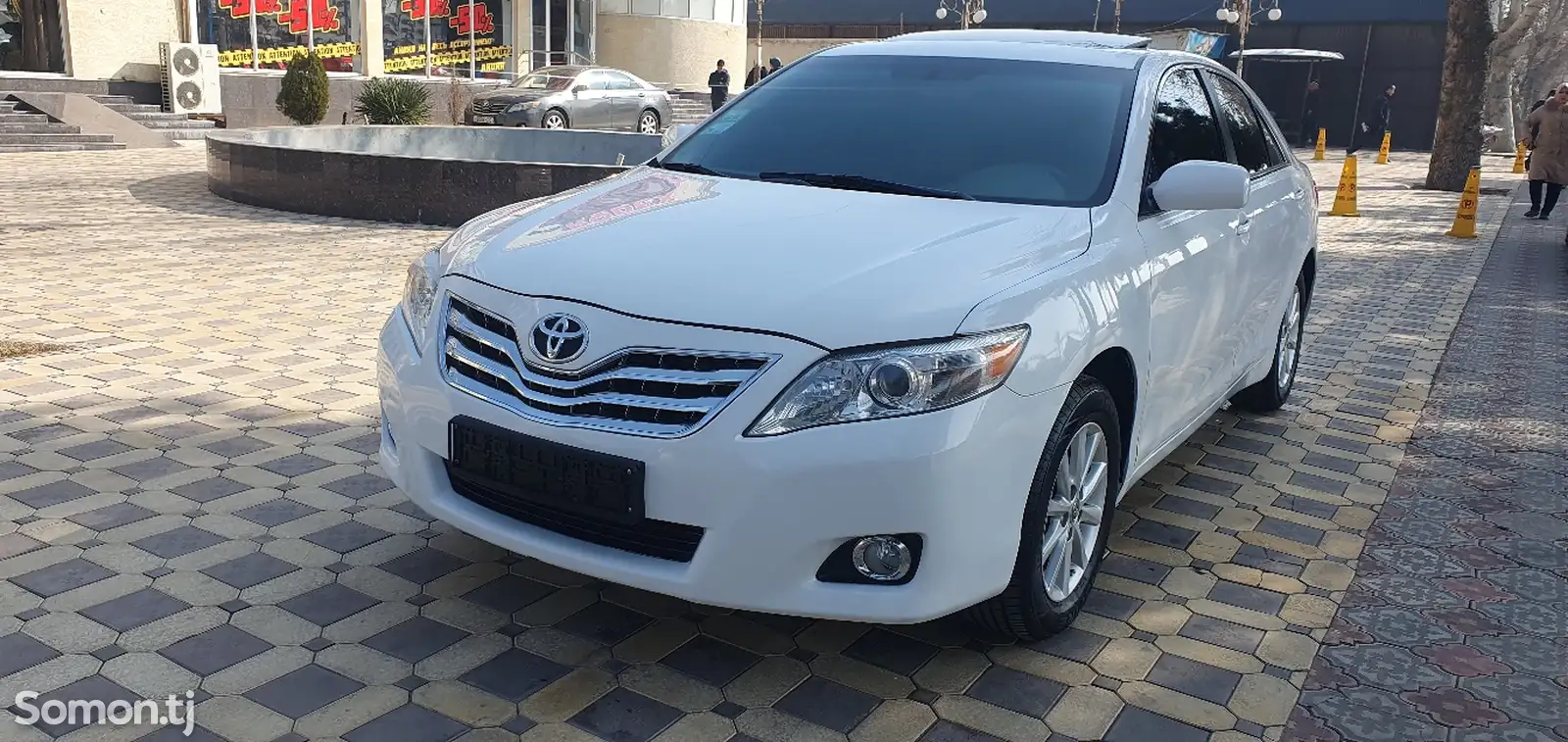 Toyota Camry, 2010-1