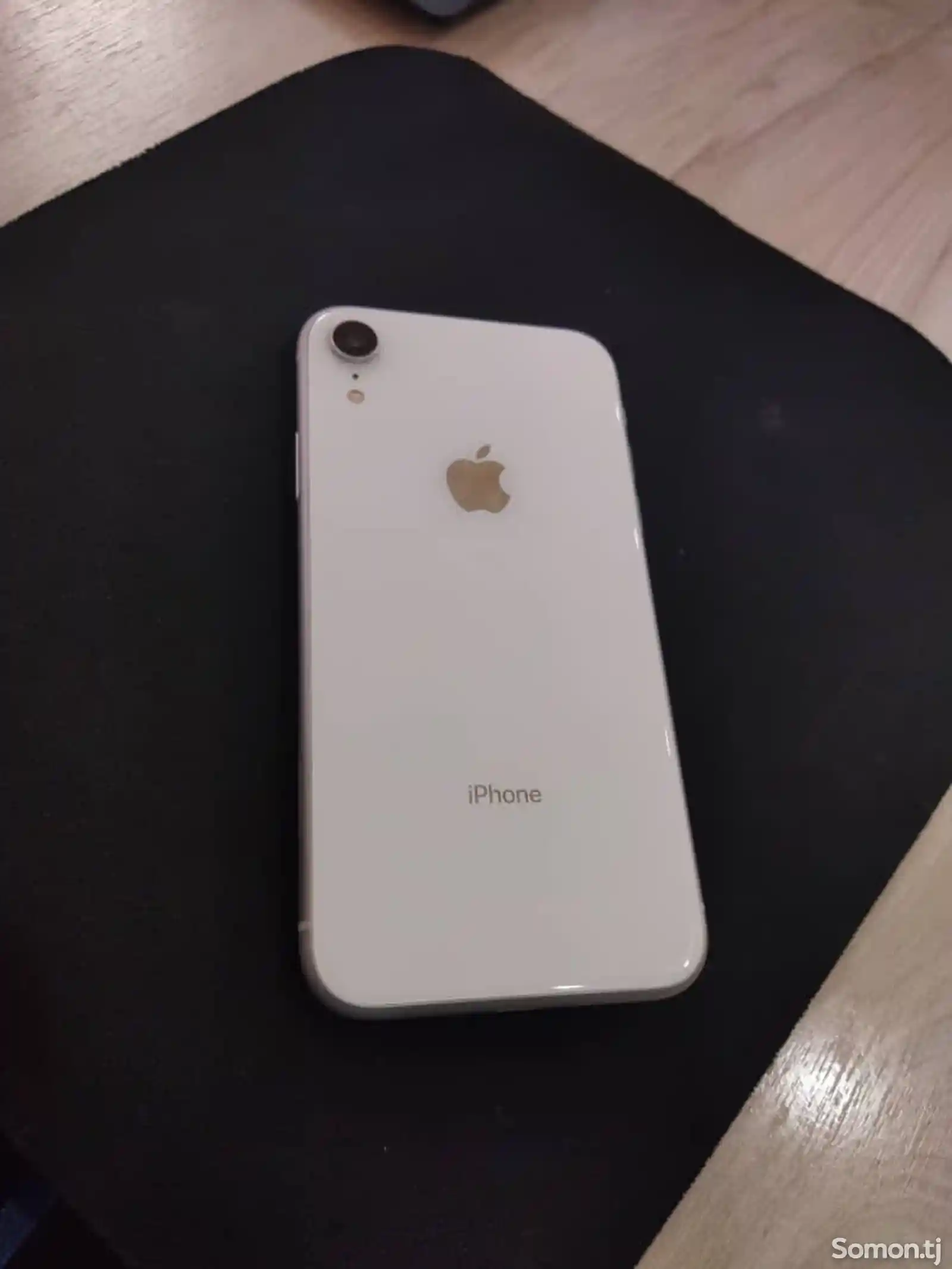 Apple iPhone Xr, 64 gb, White-3