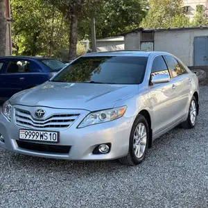 Toyota Camry, 2010