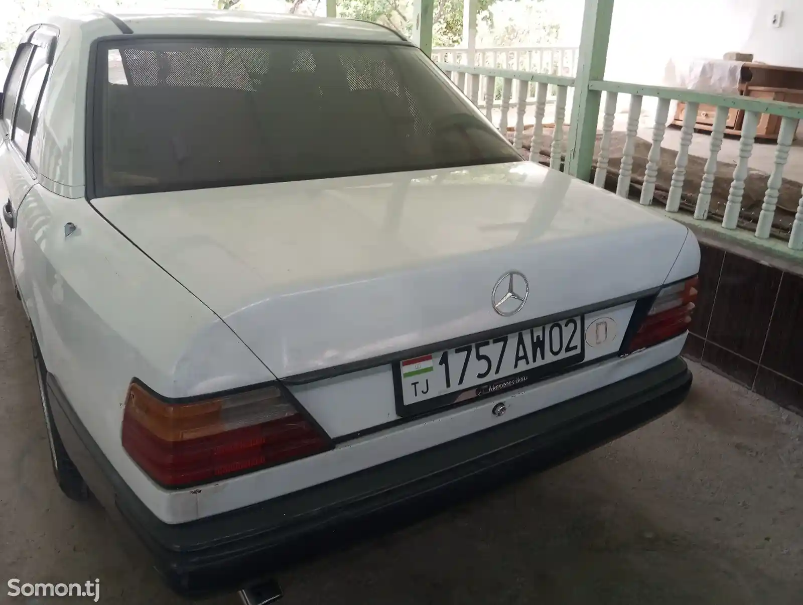Mercedes-Benz W124, 1989-9