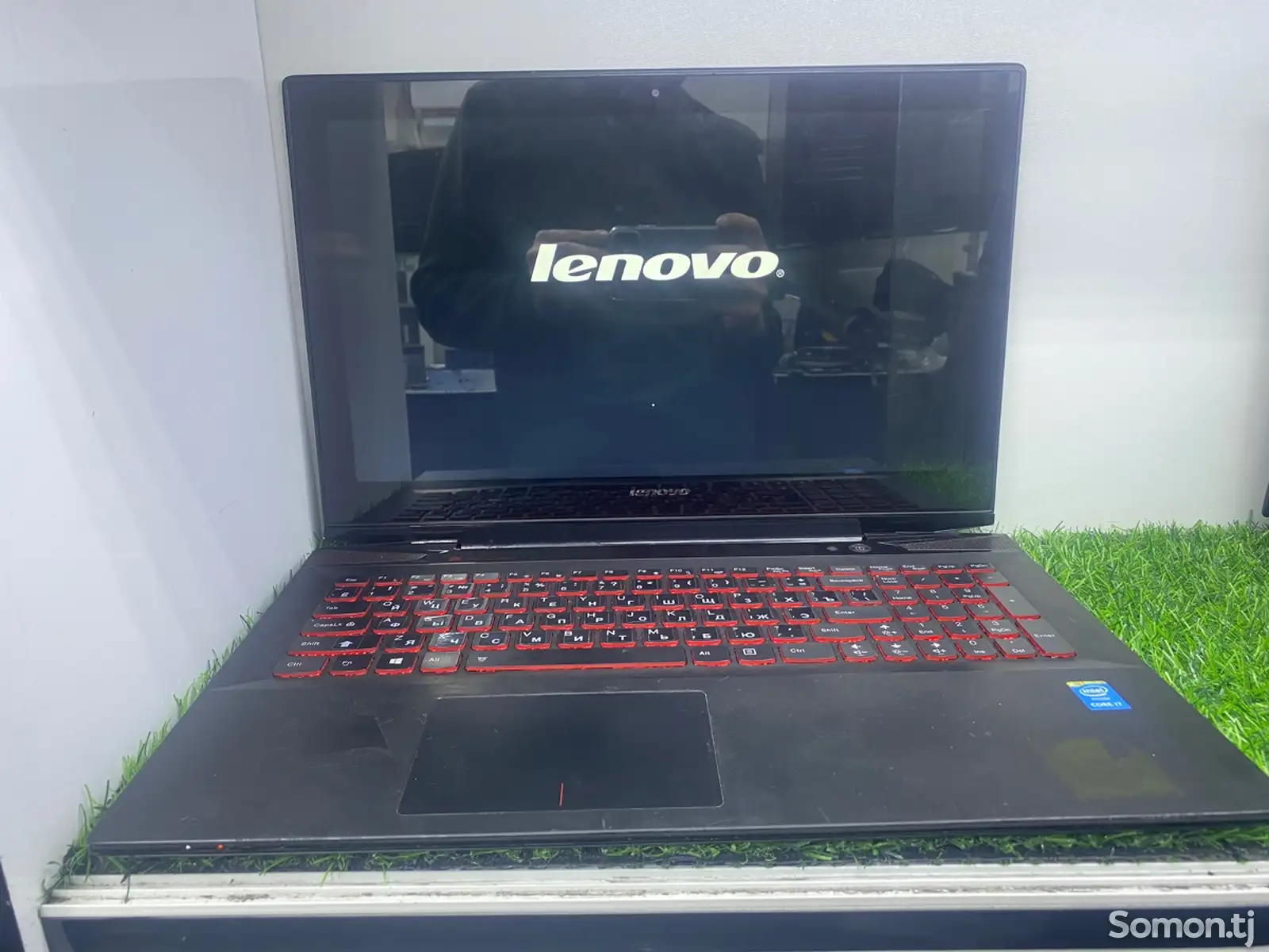 Игровой ноутбук Lenovo legion i7-1