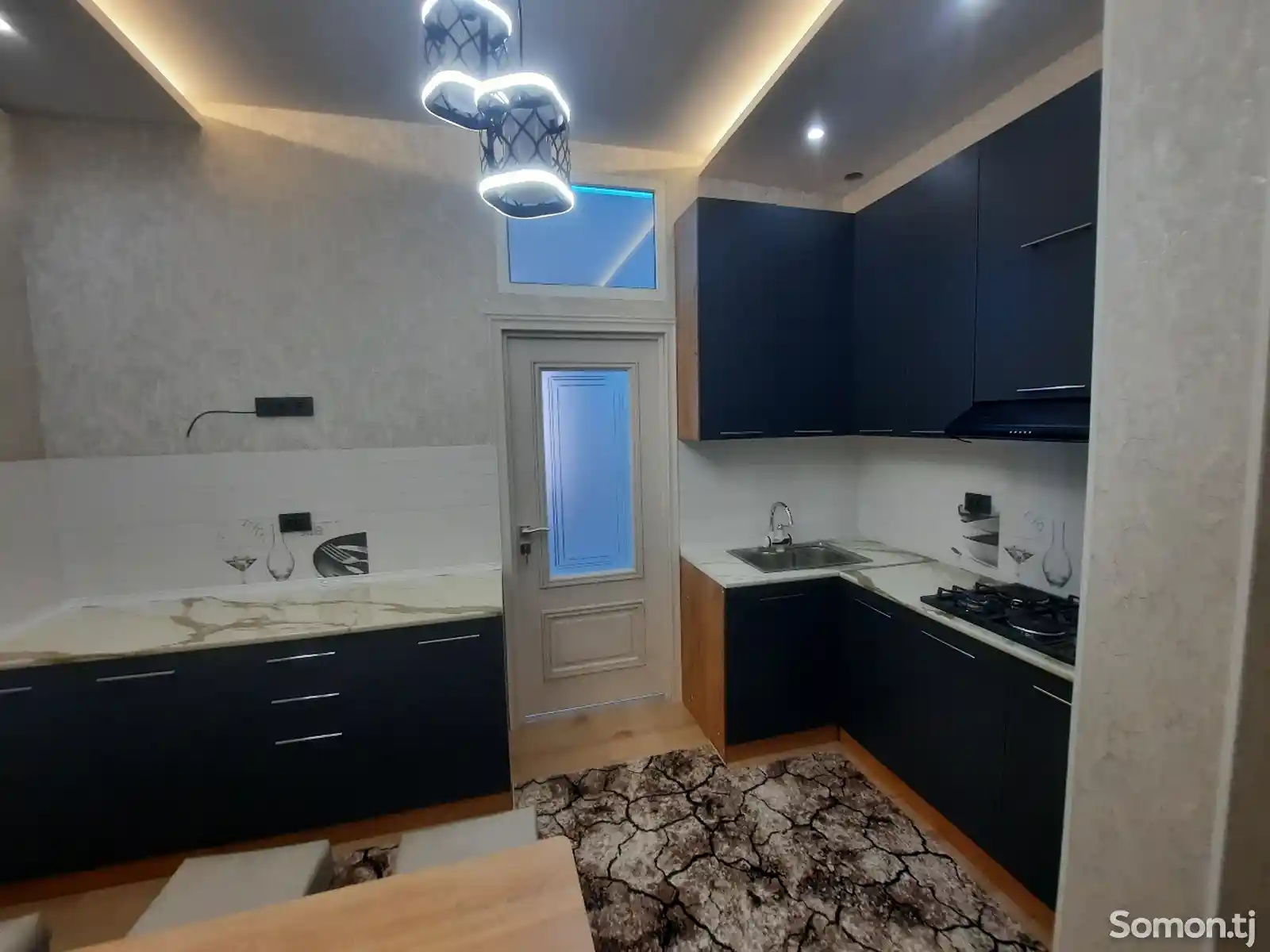 3-комн. квартира, 5 этаж, 94 м², 18 мкр-10