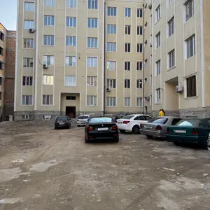 1-комн. квартира, 2 этаж, 45 м², 8 мкр