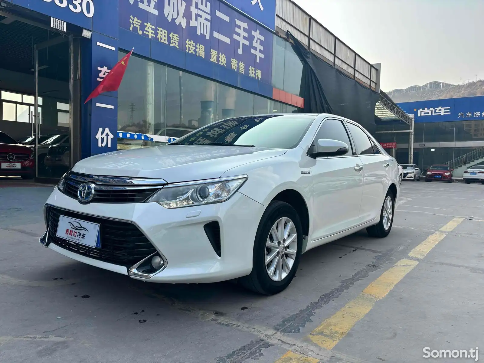 Toyota Camry, 2015-1