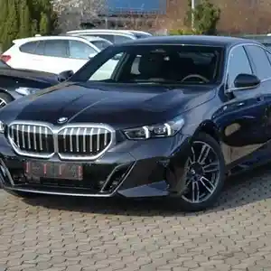 BMW 5 series, 2024