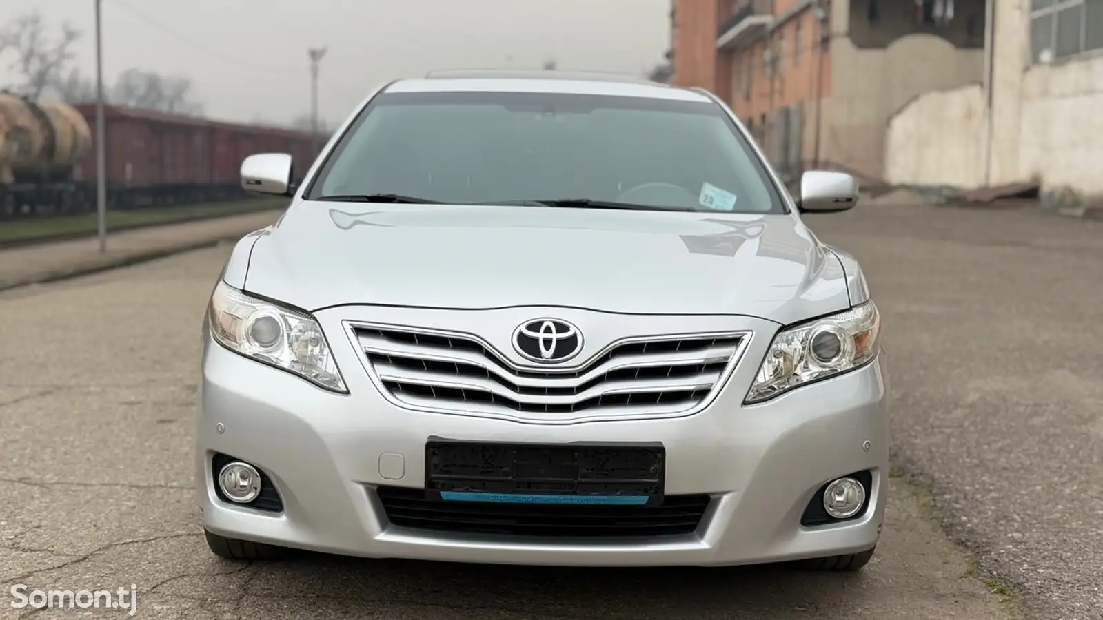 Toyota Camry, 2010-1