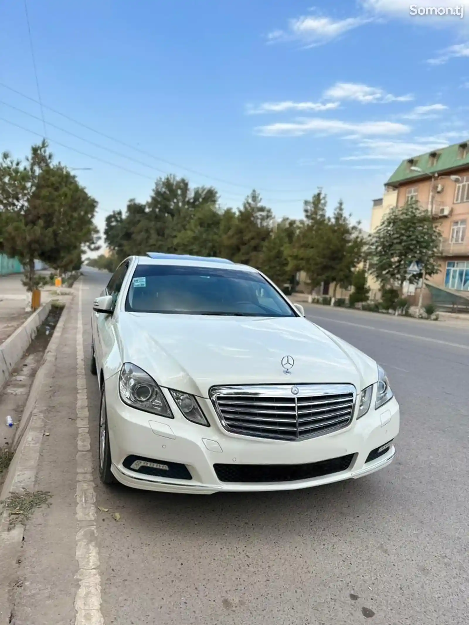 Mercedes-Benz E class, 2011-9