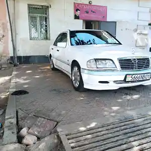 Mercedes-Benz C class, 1998