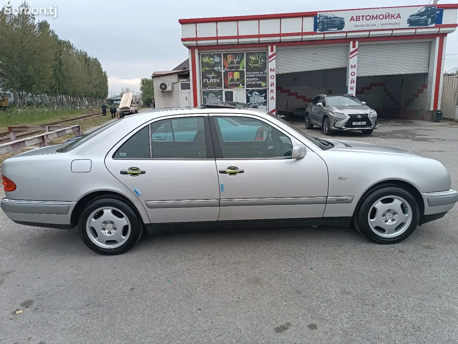 Mercedes-Benz E class, 1998-6