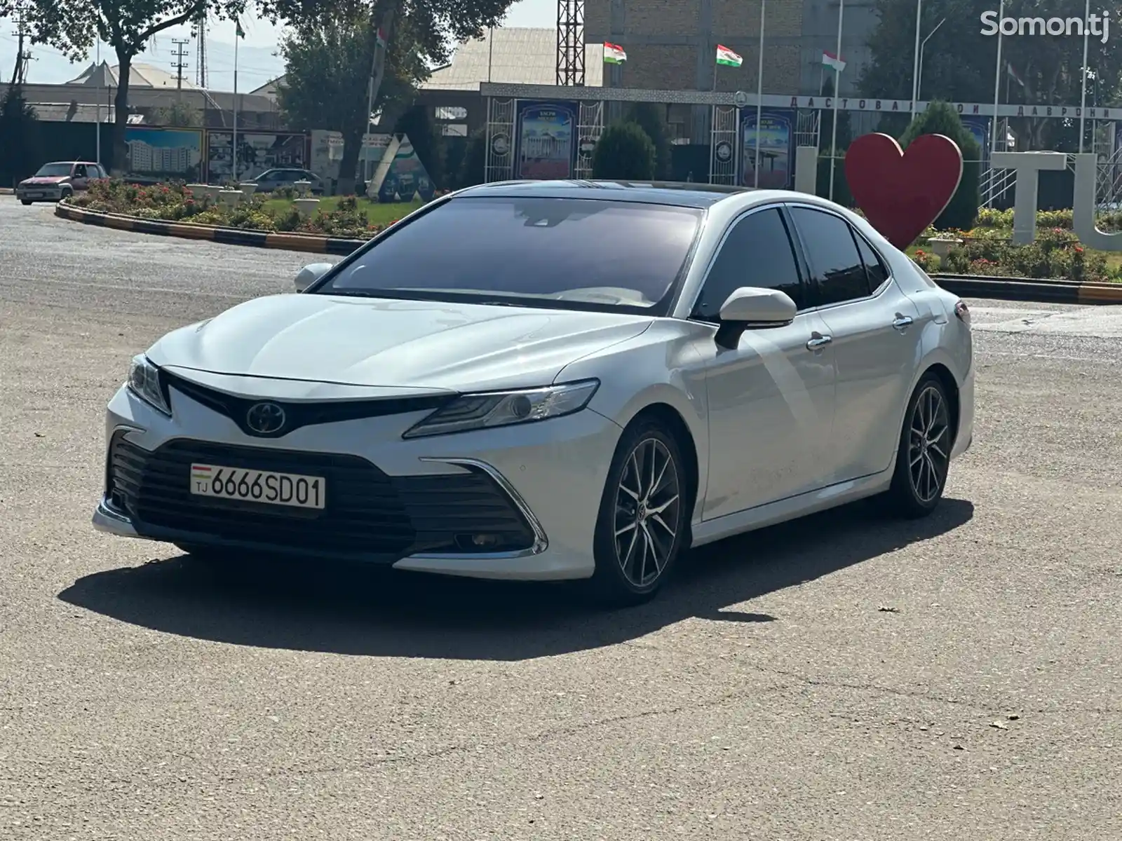 Toyota Camry, 2018-4