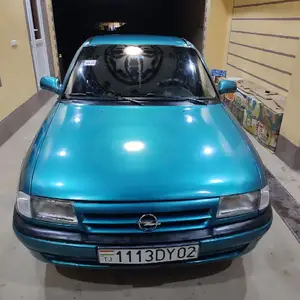 Opel Astra F, 1992