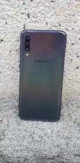 Samsung Galaxy A50-2