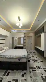 3-комн. квартира, 6 этаж, 100м², Дом печать-8