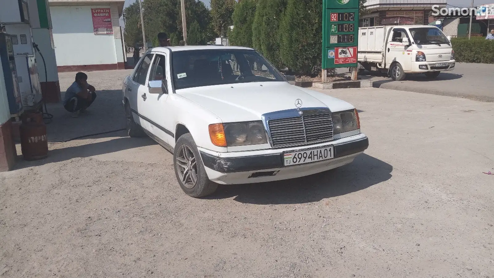 Mercedes-Benz W124, 1987-4