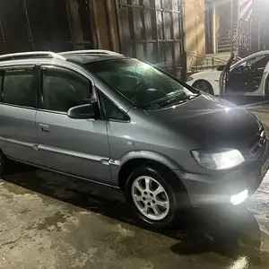 Opel Zafira, 2003