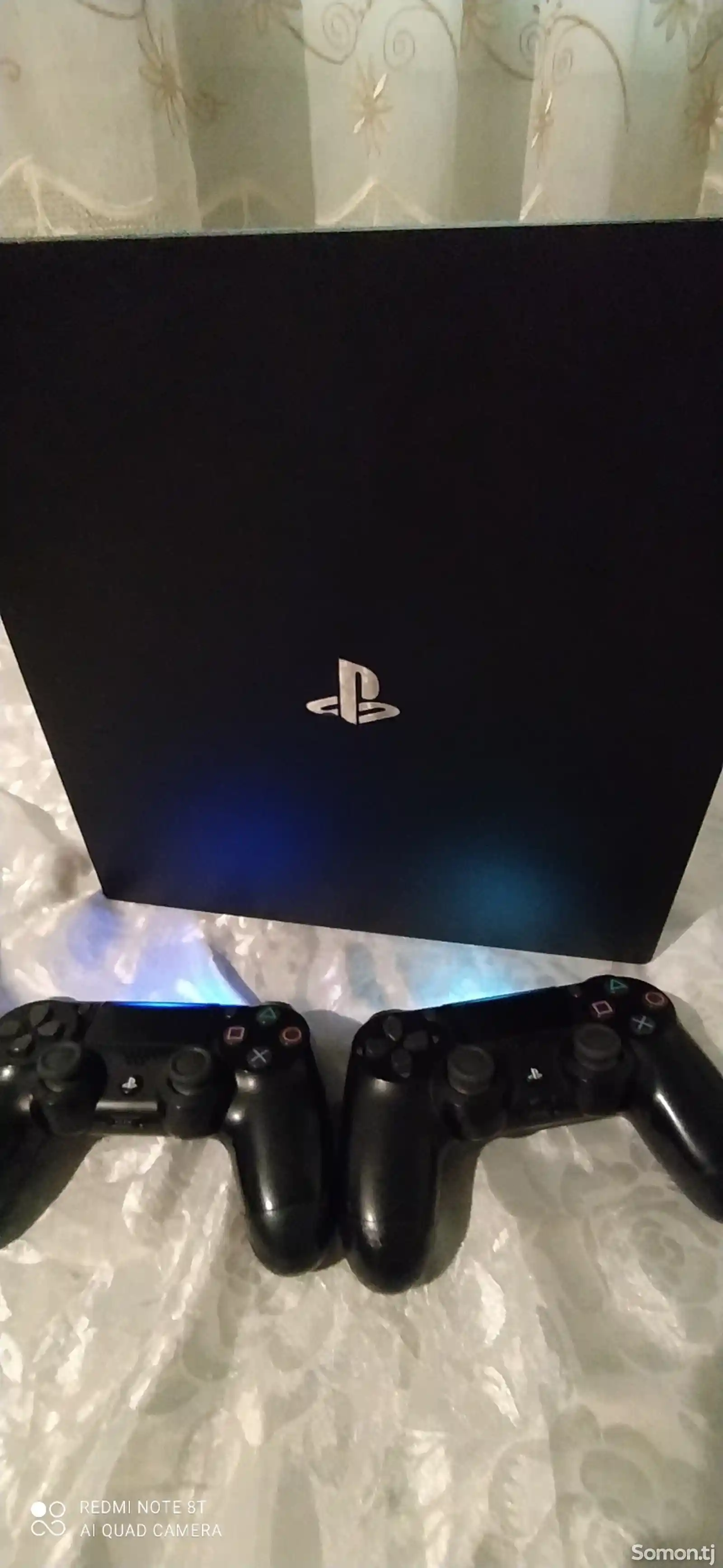 Игровая приставка PlayStation 4 pro 1 T-2