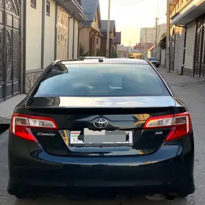 Toyota Camry, 2013