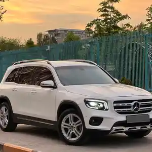 Mercedes-Benz GLB class, 2021