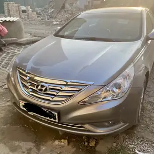 Hyundai Sonata, 2012