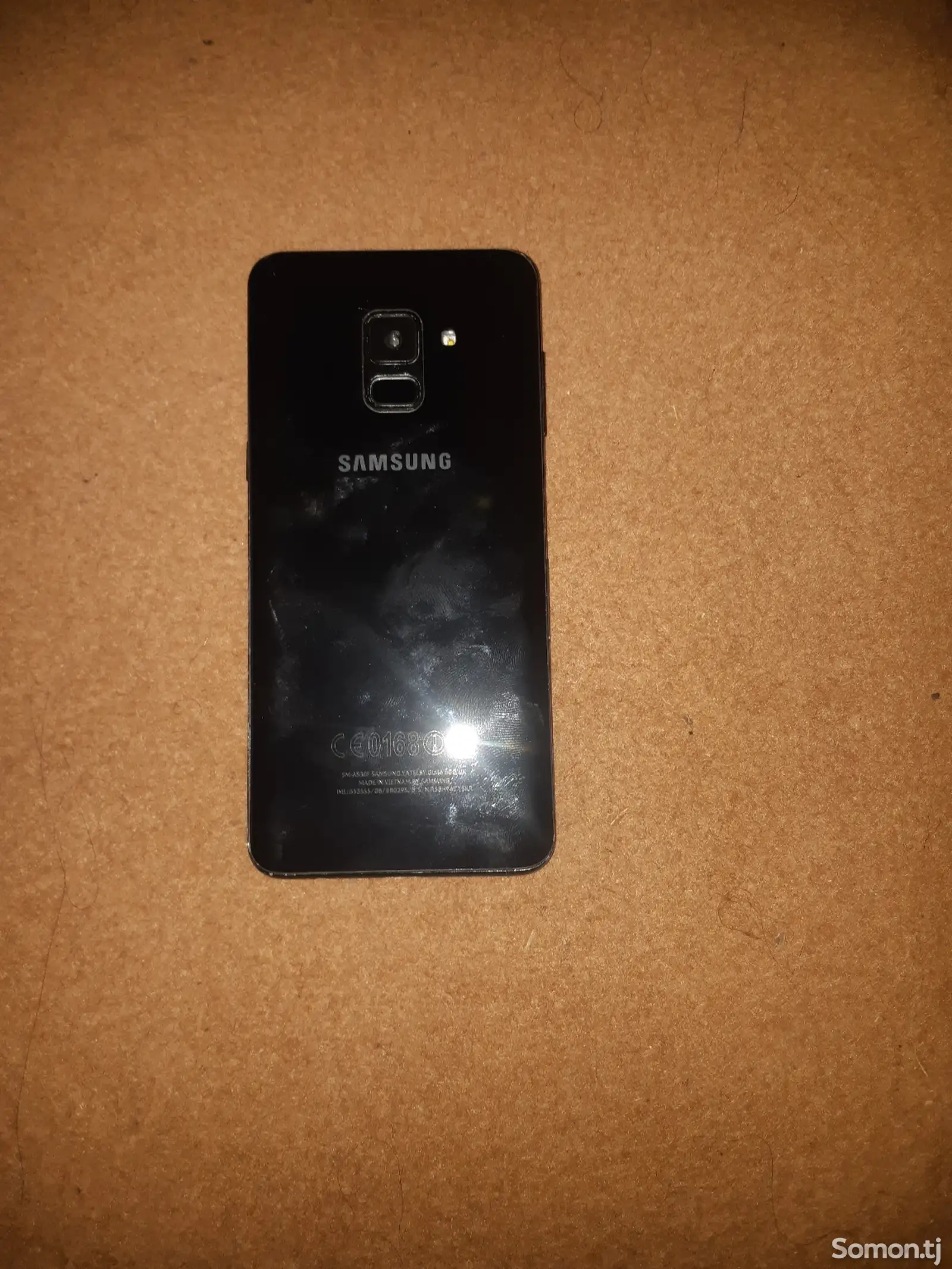 Samsung Galaxy A8 2018-1