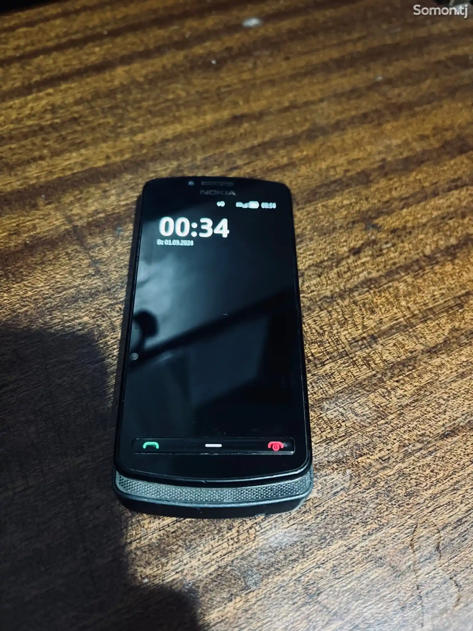 Nokia 700-3