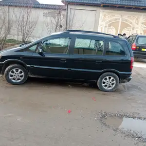 Opel Zafira, 2003