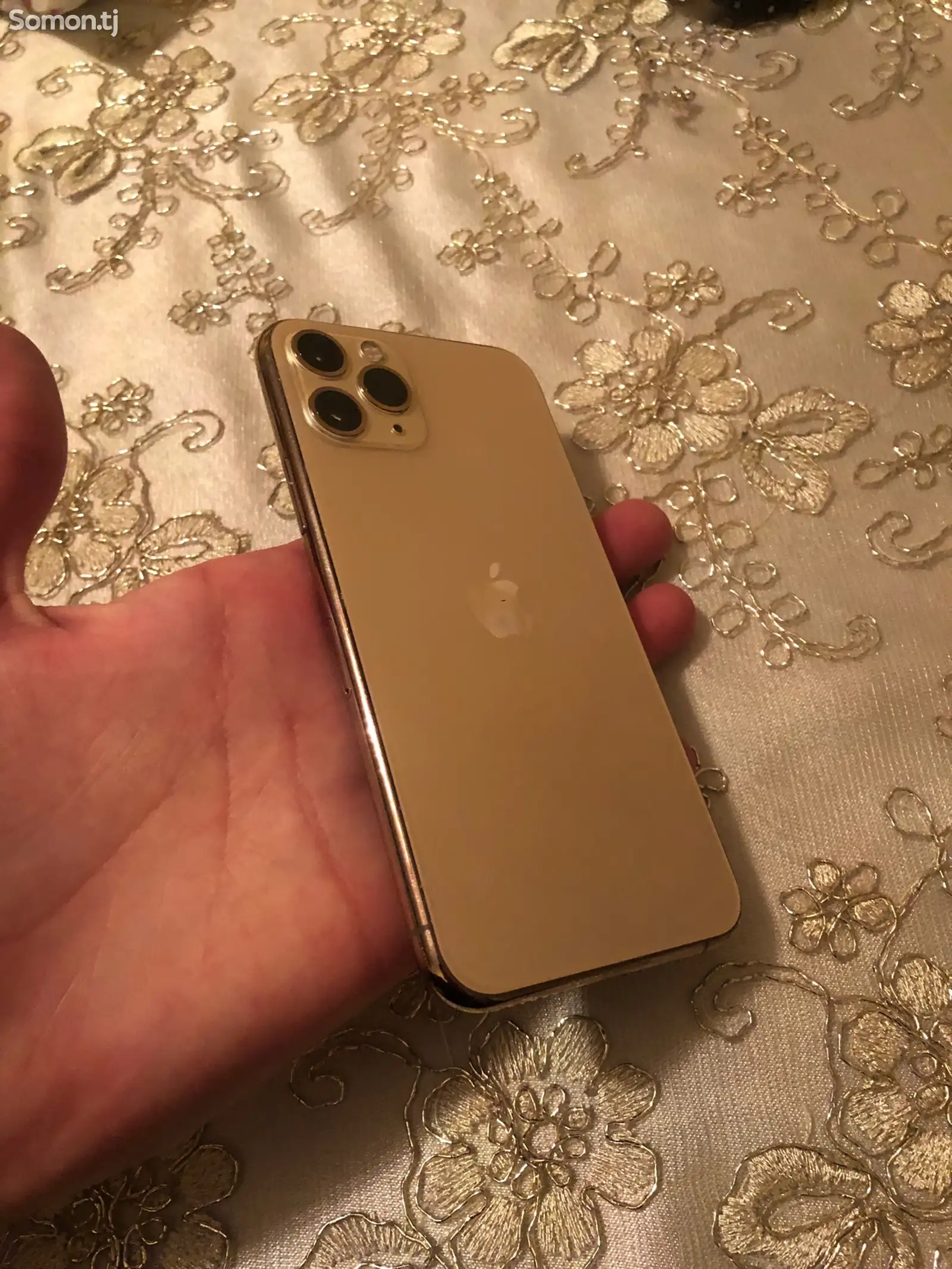 Apple iPhone 11 Pro, 64 gb, Gold-1