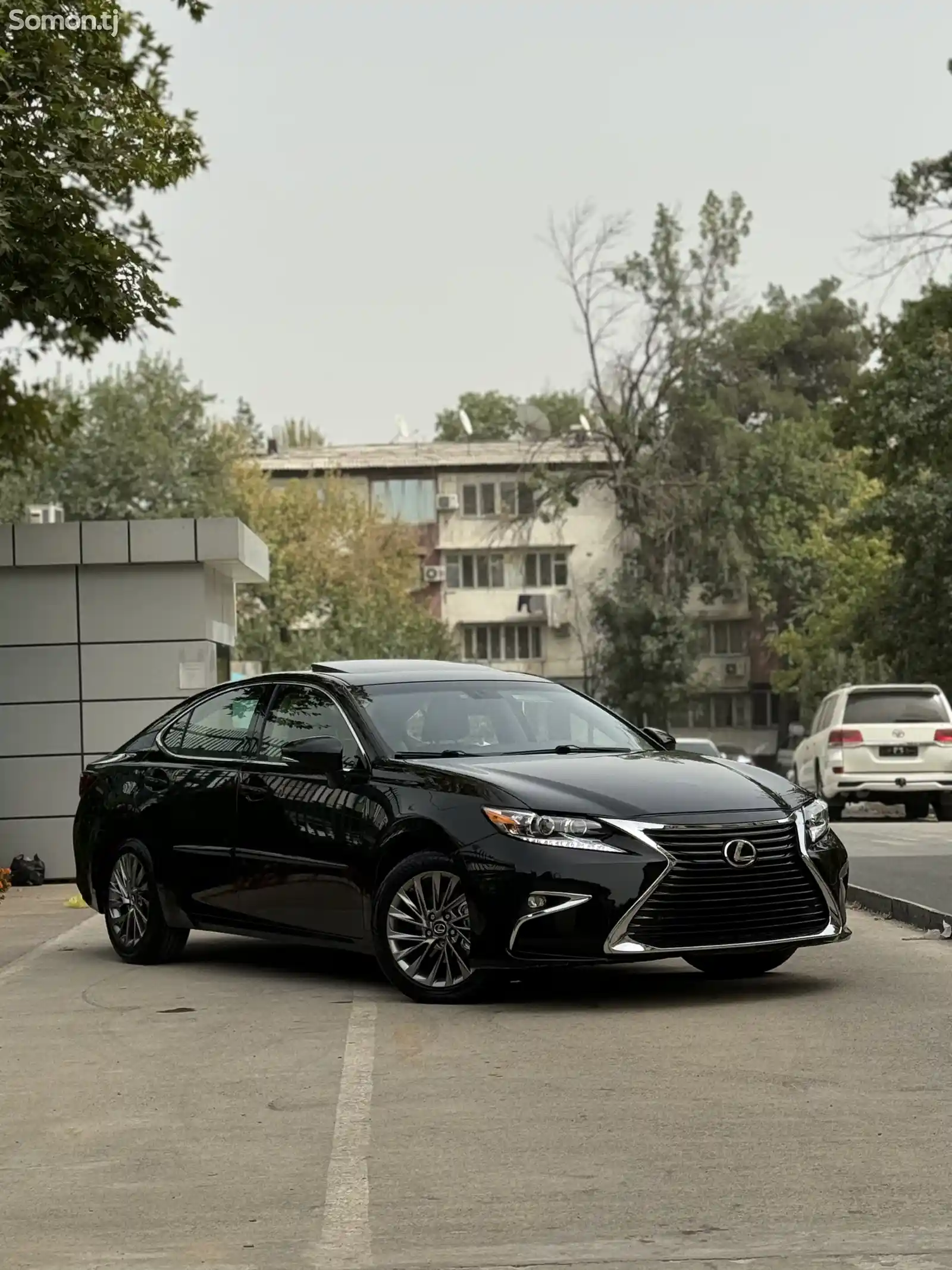 Lexus ES series, 2014-1