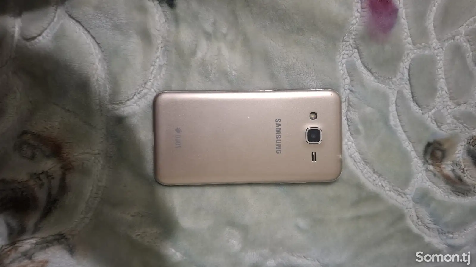 Samsung Galaxy J3-1