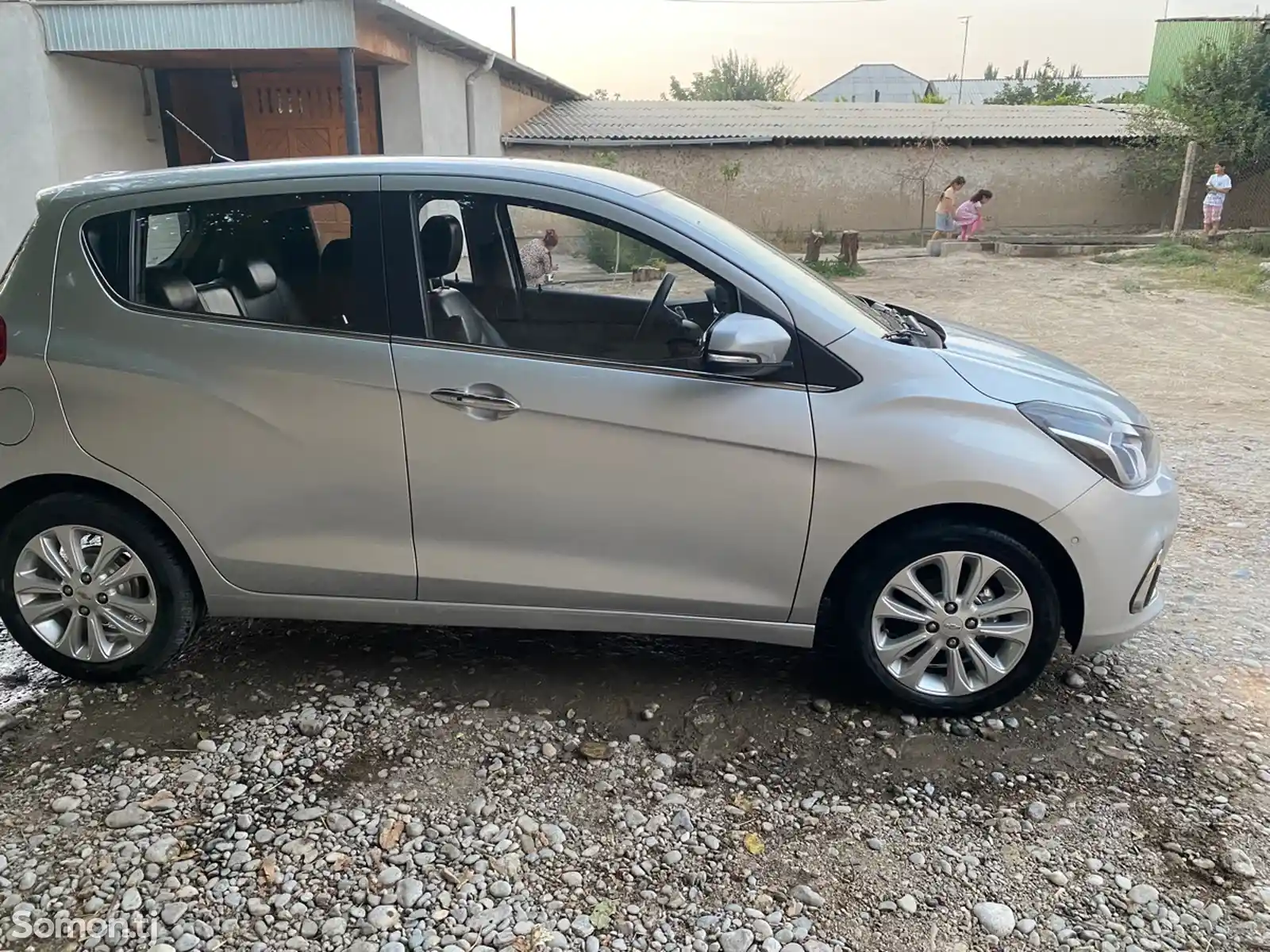 Chevrolet Spark, 2016-4