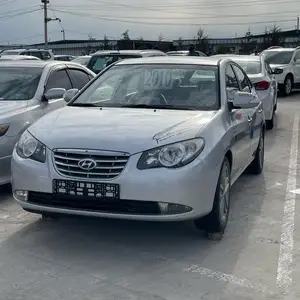 Hyundai Avante, 2010