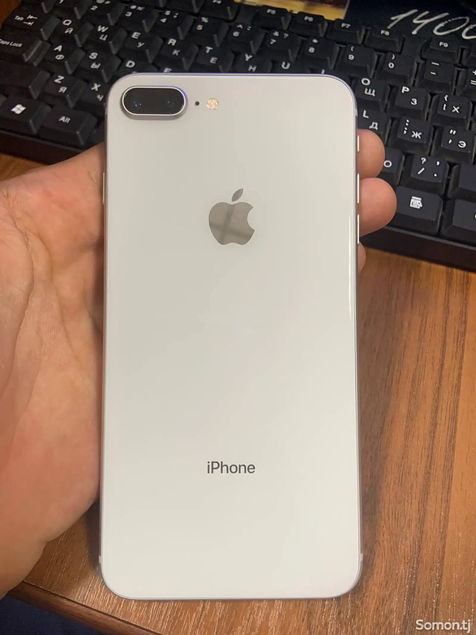 Apple iPhone 8 plus, 128 gb, Silver-1