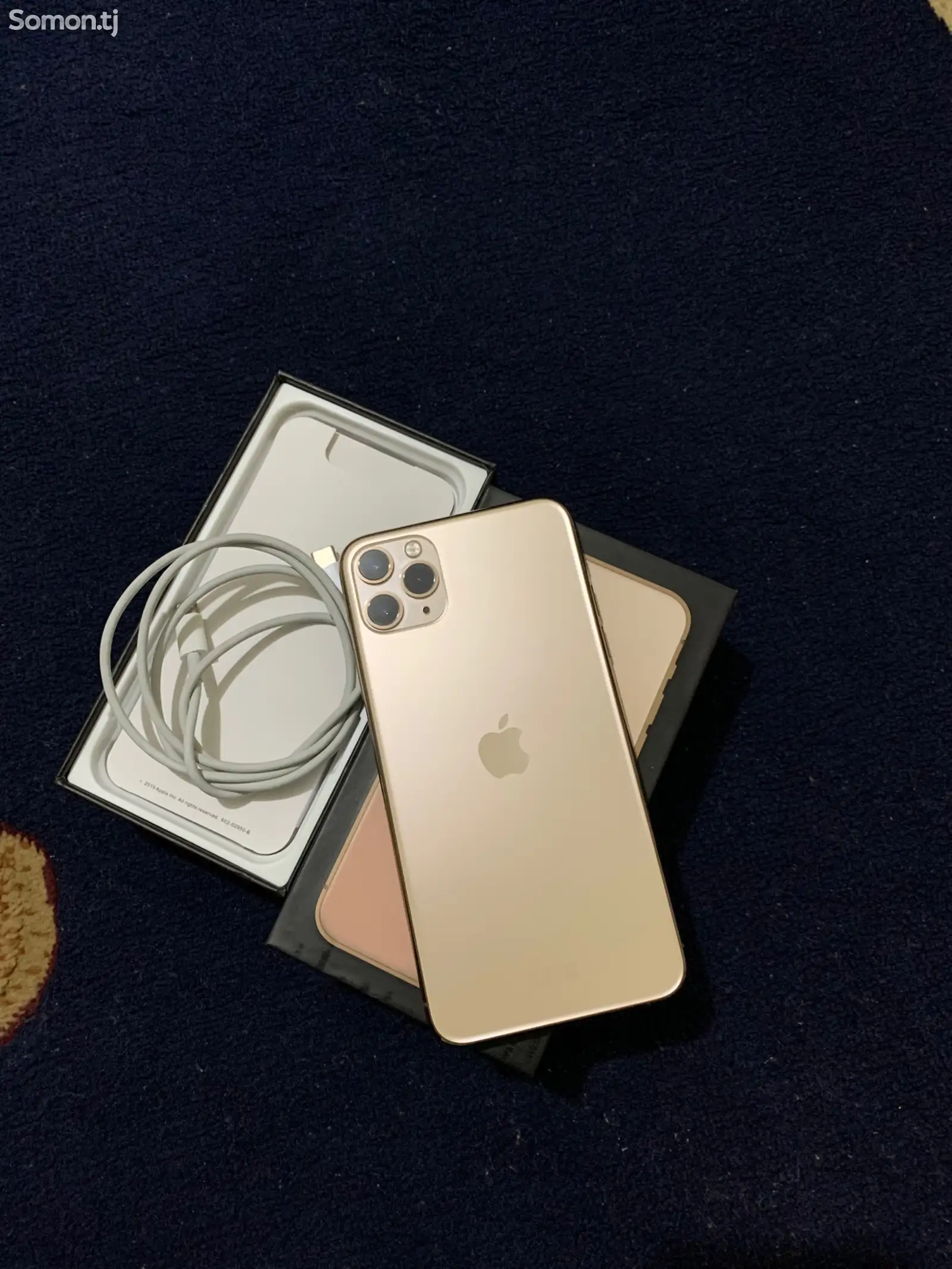 Apple iPhone 11 Pro Max, 64 gb, Gold-1