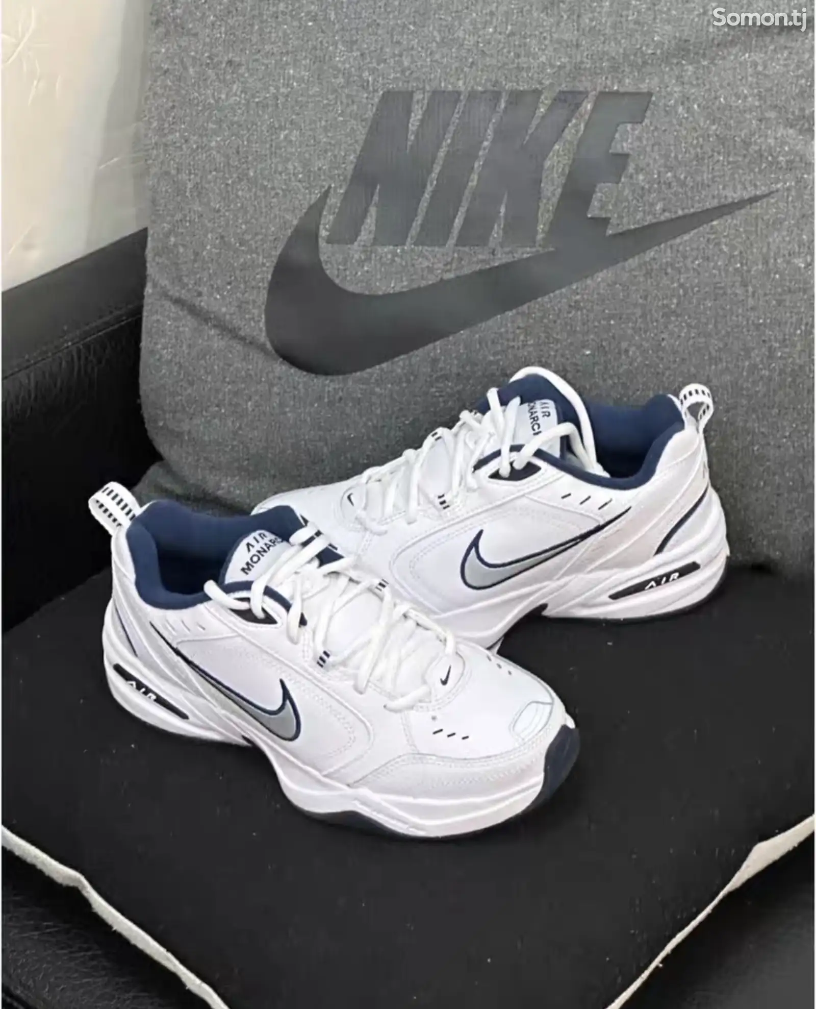 Кроссовки Air Monarch 4-2