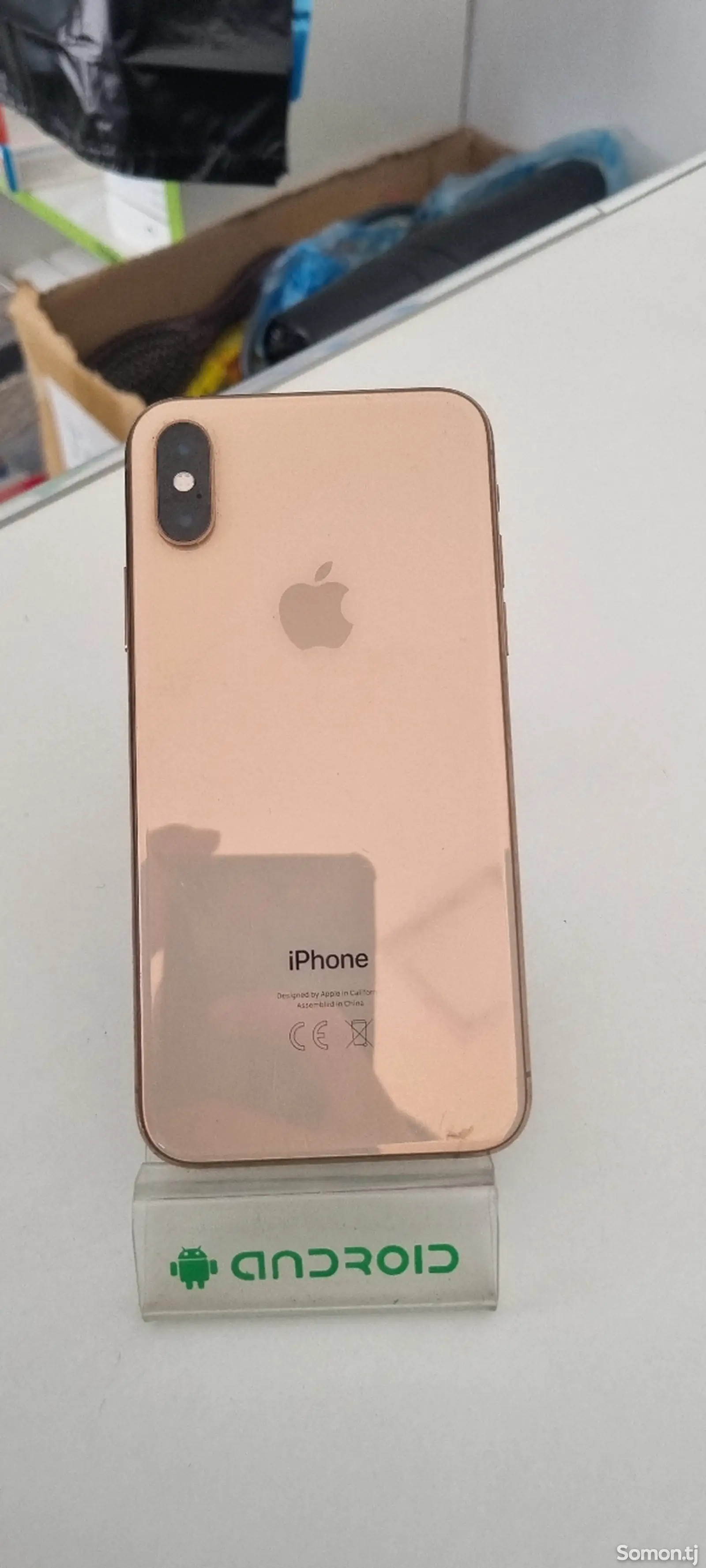 Apple iPhone Xs, 64 gb, Gold-1