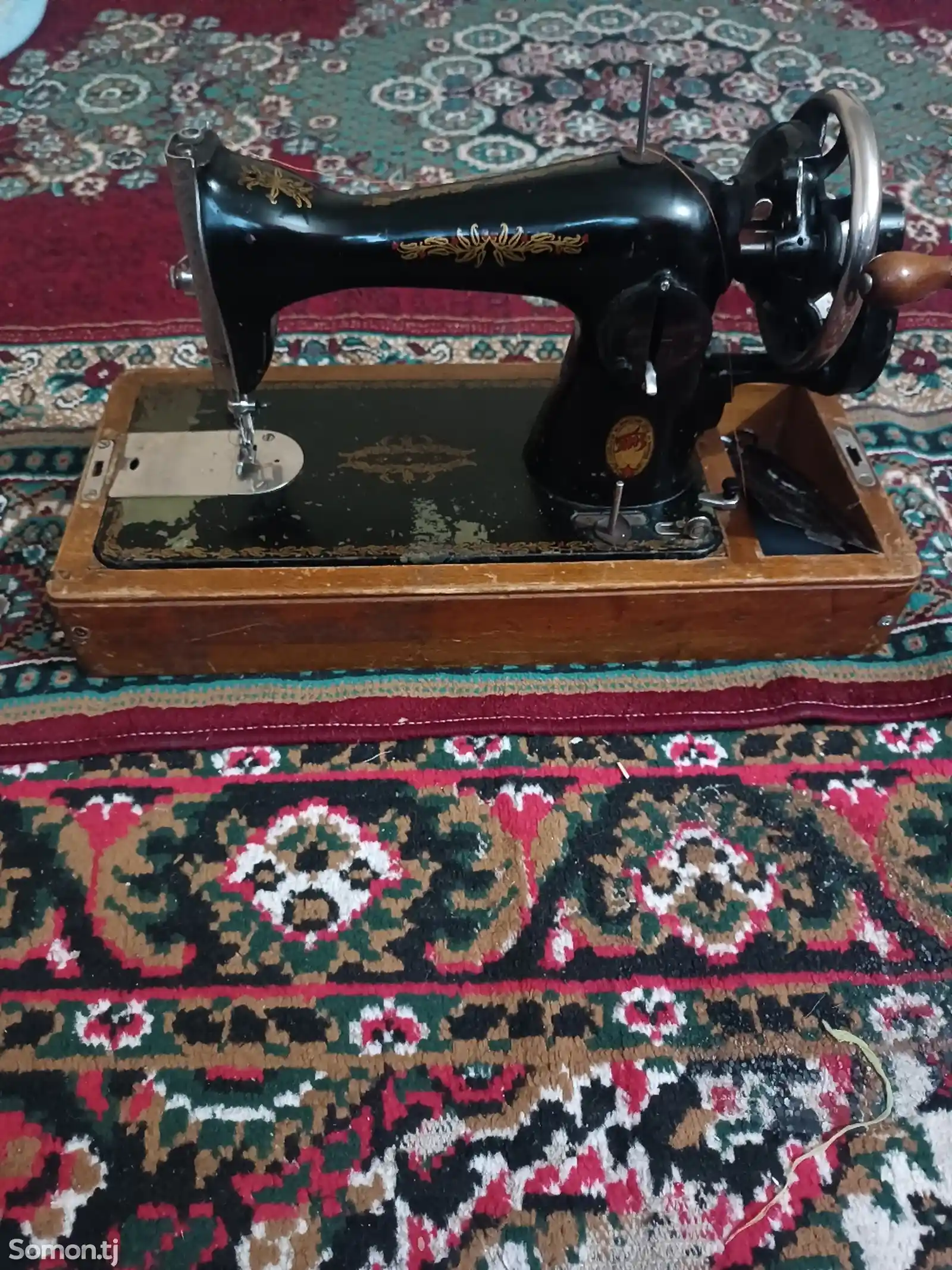 Швейная машина с оверлоком-2