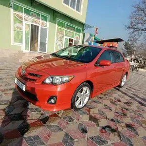 Toyota Corolla, 2013