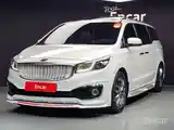 Kia Carnival, 2017-2