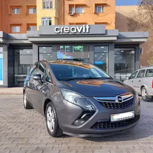 Opel Zafira, 2012