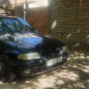 Opel Astra F, 1993