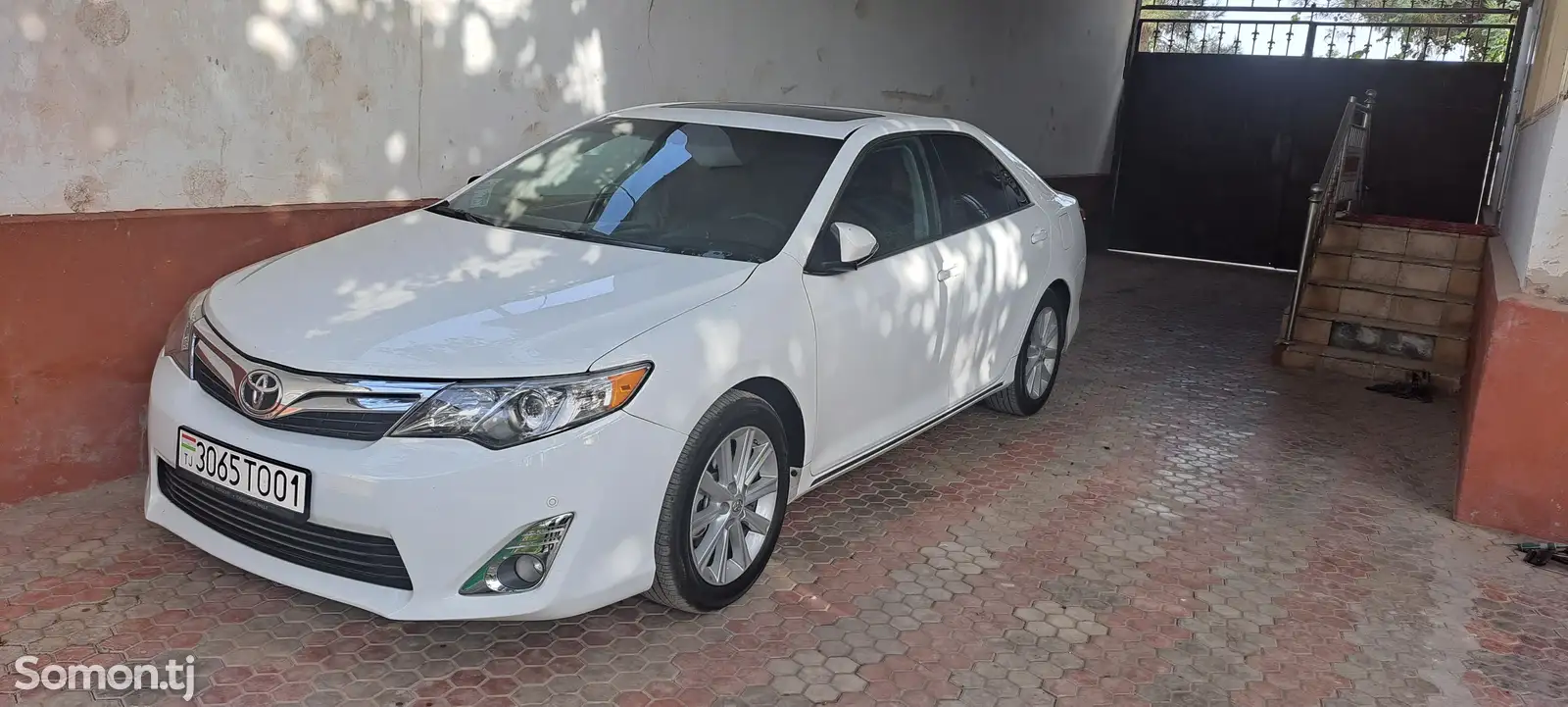 Toyota Camry, 2013-7