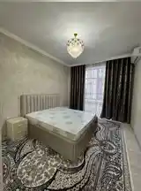 3-комн. квартира, 5 этаж, 100м², Голубой Экран-2